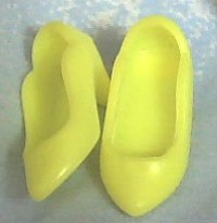 Raya: Shoes