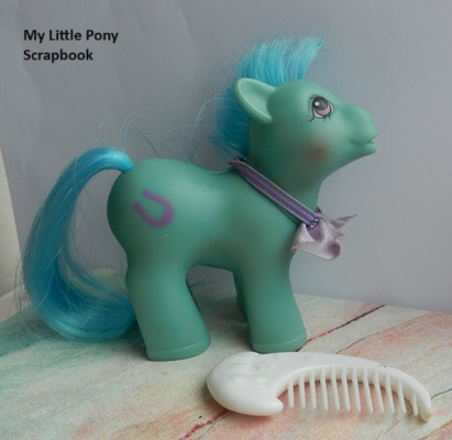 Baby
          Lucky, blue with horseshoe