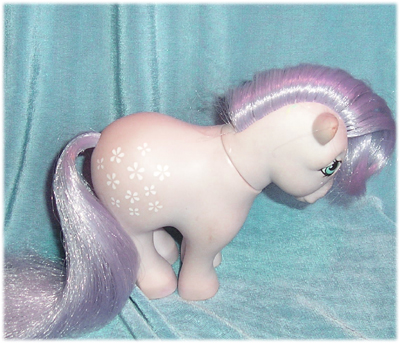 lavender
          earth pony