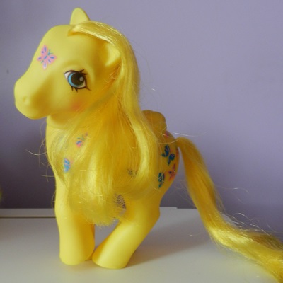 Chinese
              Dancing Butterflies