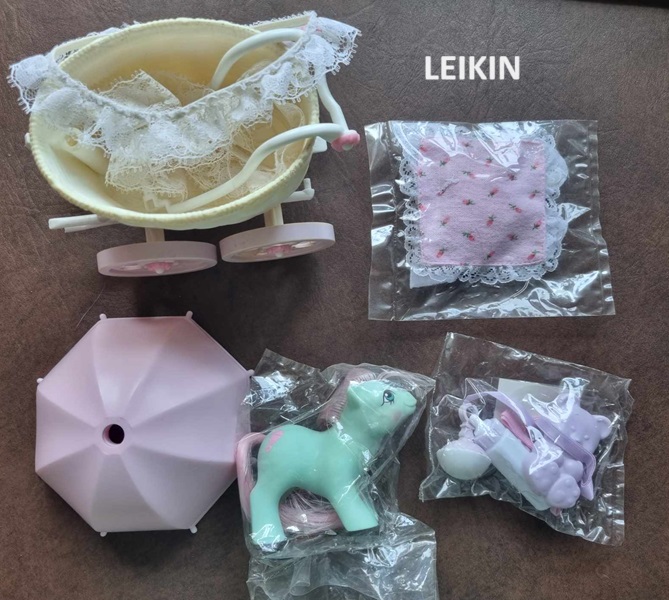 Baby Cuddles
              accessories