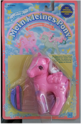 Mint on Card Locket
          Germany