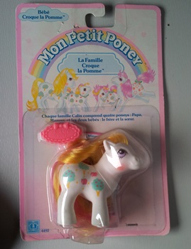 Baby Sister
                  Apple Delight MOC