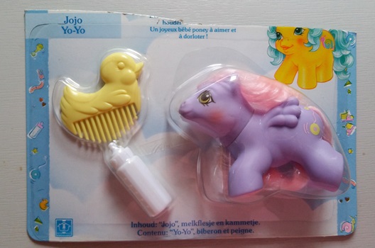 Yoyo Mint on
          Card