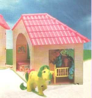 Paradise Estate Advert
          Wing Song